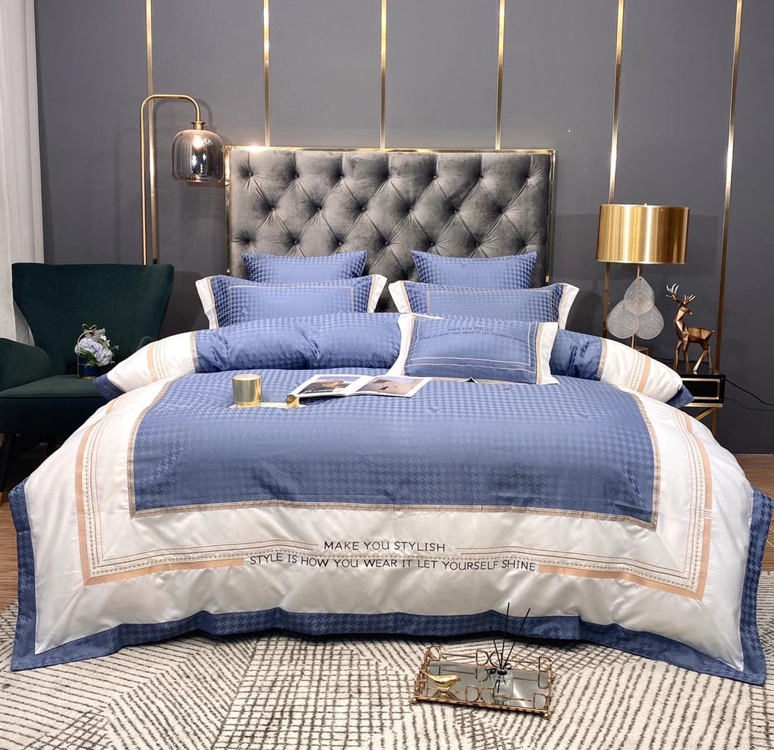 Bộ chăn ga gối Tencel lụa thêu 4 món TC4M 81