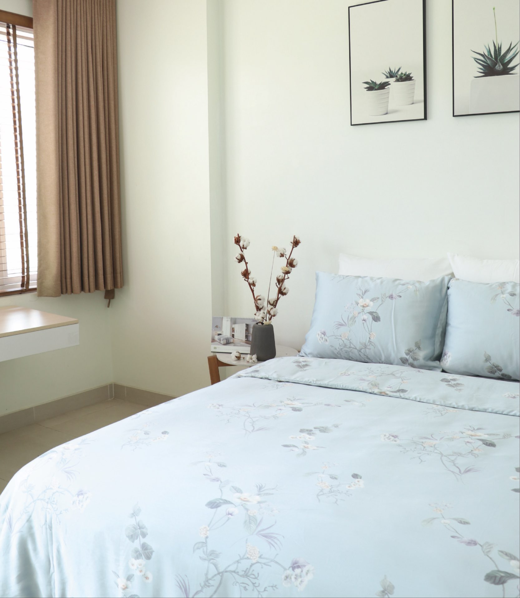 Top 10+ mẫu chăn ga giường đẹp được ưa chuộng hiện nay 9 Họa tiết hoa nhẹ nhàng mang đến sự dịu nhẹ, mềm mại cho sản phẩm ga giường đẹp