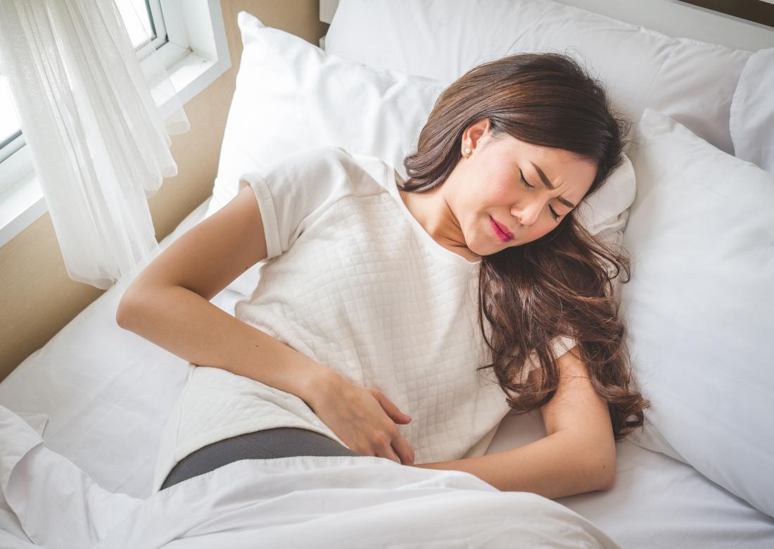 Nguyên nhân ngủ không sâu giấc và giải pháp giúp ngủ ngon? 4 Ngủ không sâu giấc có thể do trào ngược dạ dày