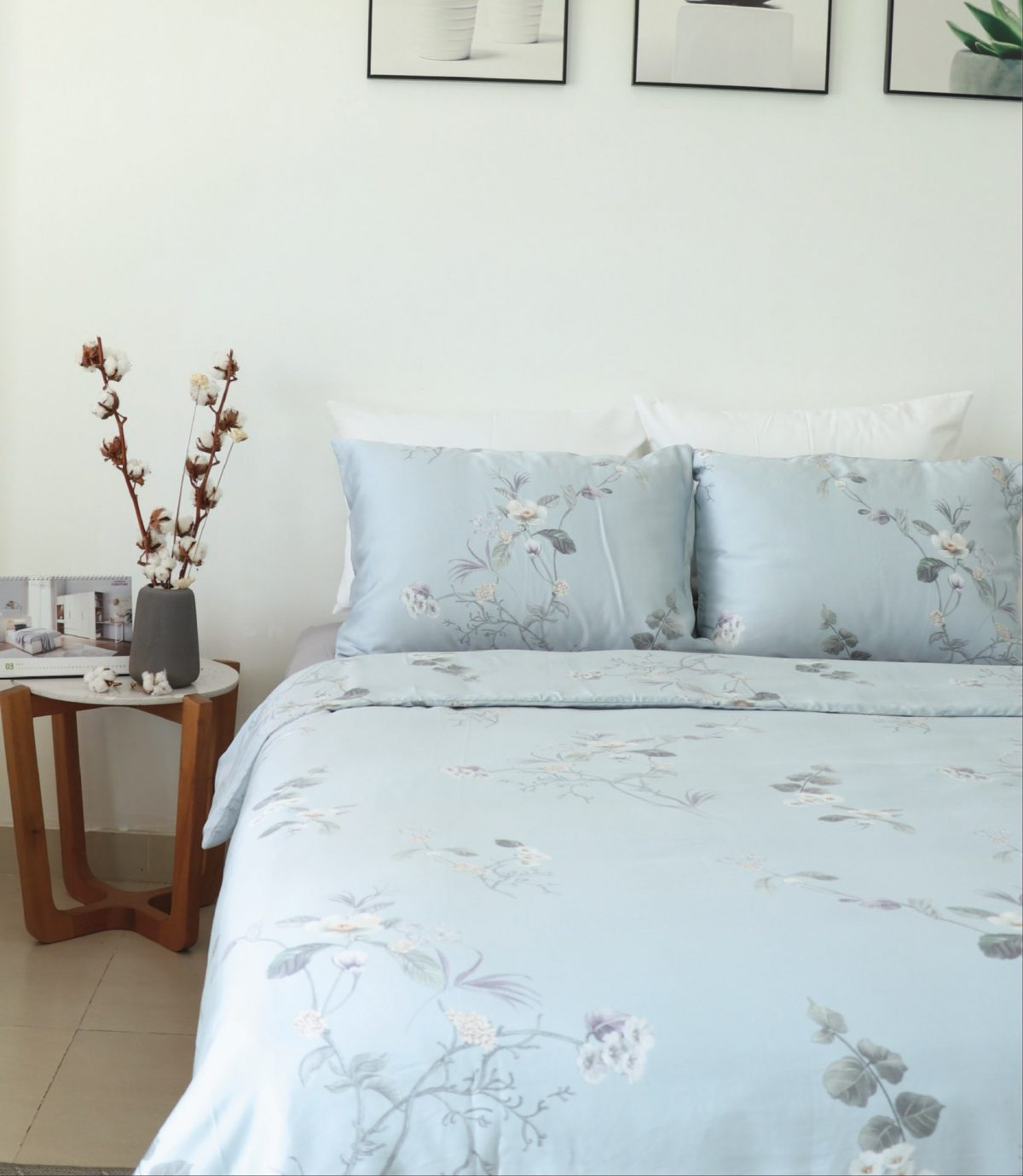 Hướng dẫn cách gấp ga giường đơn giản và đẹp nhanh chóng tại nhà 2 Vải Tencel giúp các bước gấp ga giường trở nên tiện lợi hơn