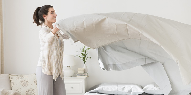 Hướng dẫn cách gấp ga giường đơn giản và đẹp tại nhà