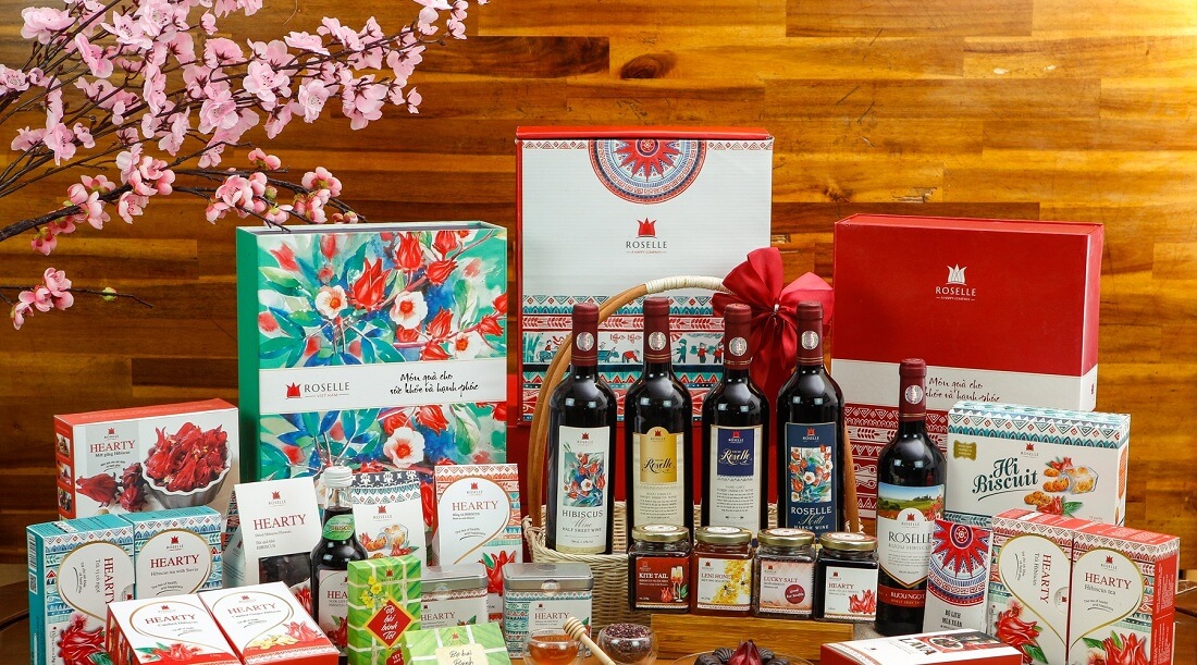 Gợi ý những câu chúc tết hay ý nghĩa nhất xuân 2022 sắp đến 5 Có thể trao tặng những món quà tết để ghi điểm nhiều hơn trong mắt mọi người