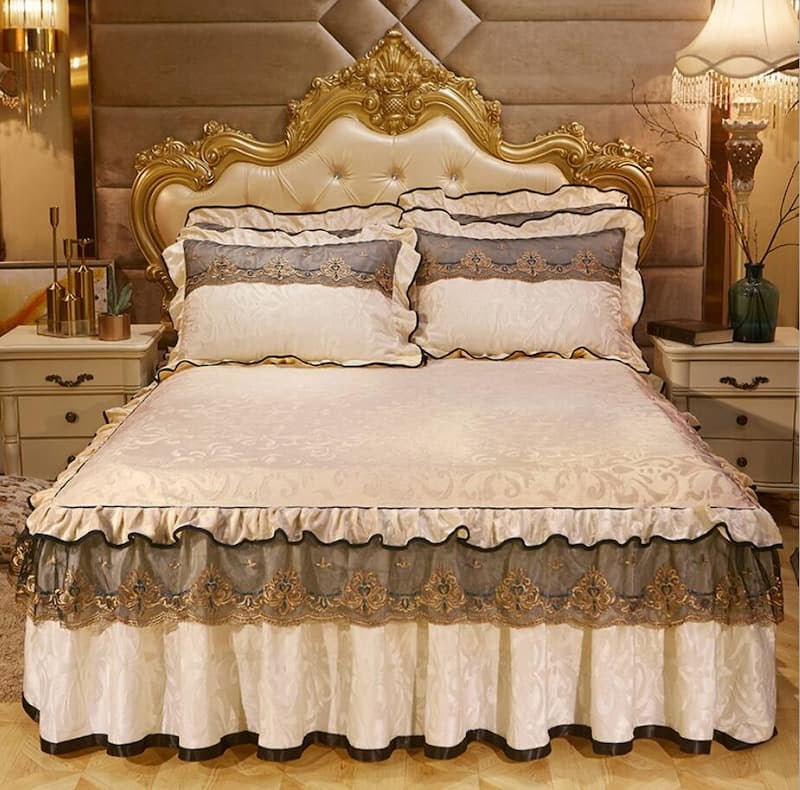 Mua ga phủ giường giá rẻ ở đâu? Top các mẫu ga phủ phổ biến 5 Mẫu ga phủ diêm dúa chứa đựng vẻ đẹp sang trọng