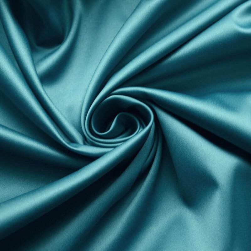 Vải Satin lụa là vải gì? Ưu, nhược điểm - Ứng dụng nổi bật 1 Vải satin lụa là vải gì và thực sự chất liệu lụa satin có tốt không?