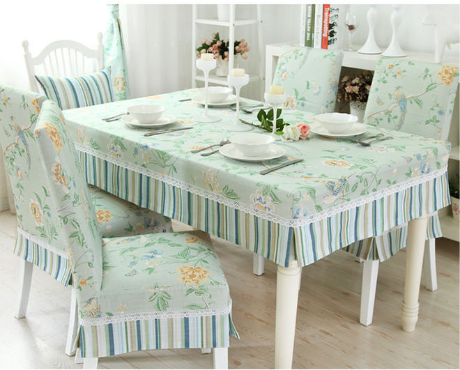 Vải Satin lụa là vải gì? Ưu, nhược điểm - Ứng dụng nổi bật 10 Bộ khăn trải bàn từ vải satin lụa tạo điểm nhấn cho không gian phòng ăn