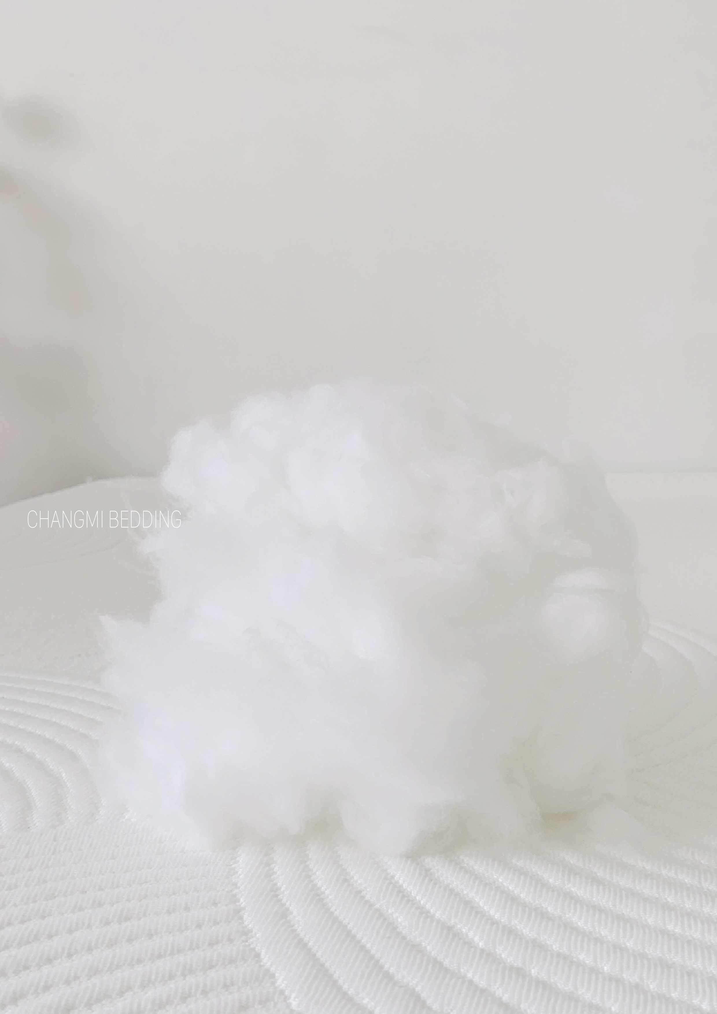 Lông vũ nhân tạo Microfiber và những điều có thể bạn chưa biết. 1 Sợi microfiber lông vũ nhân tạo