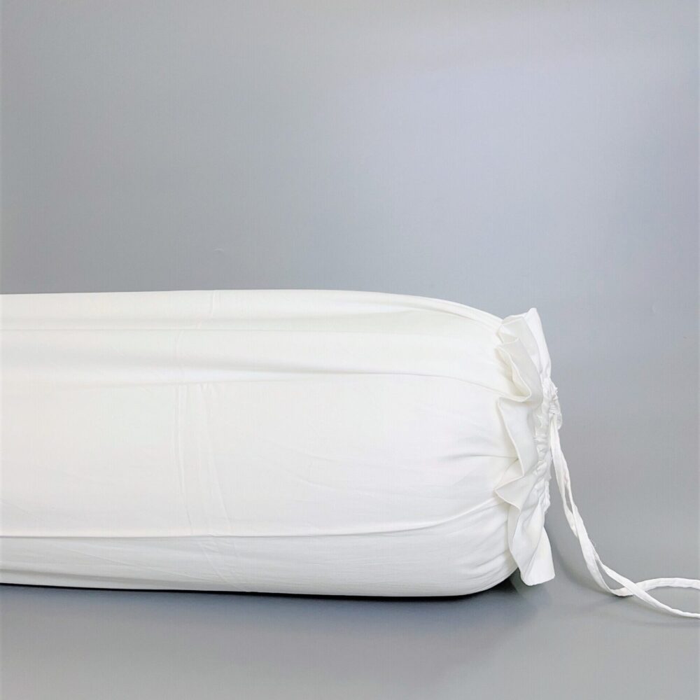 Vỏ Gối Ôm trắng trơn 100% Cotton Lụa tự nhiên - 40 x 110 cm - Hình ảnh 3