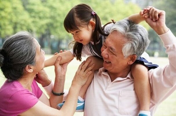 Gợi ý 9 món quà Trung Thu cho bé vừa vui vừa ý nghĩa 13 Món quà ý nghĩa cho bé ngày Trung Thu.