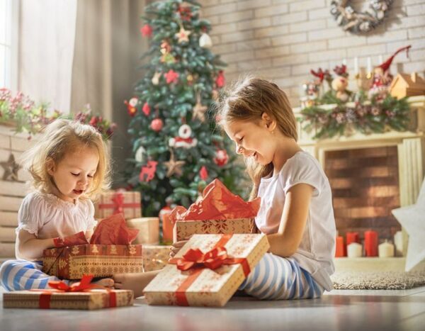 20+ quà Giáng Sinh độc đáo tặng gia đình, bạn bè, người yêu 25 Đồ chơi